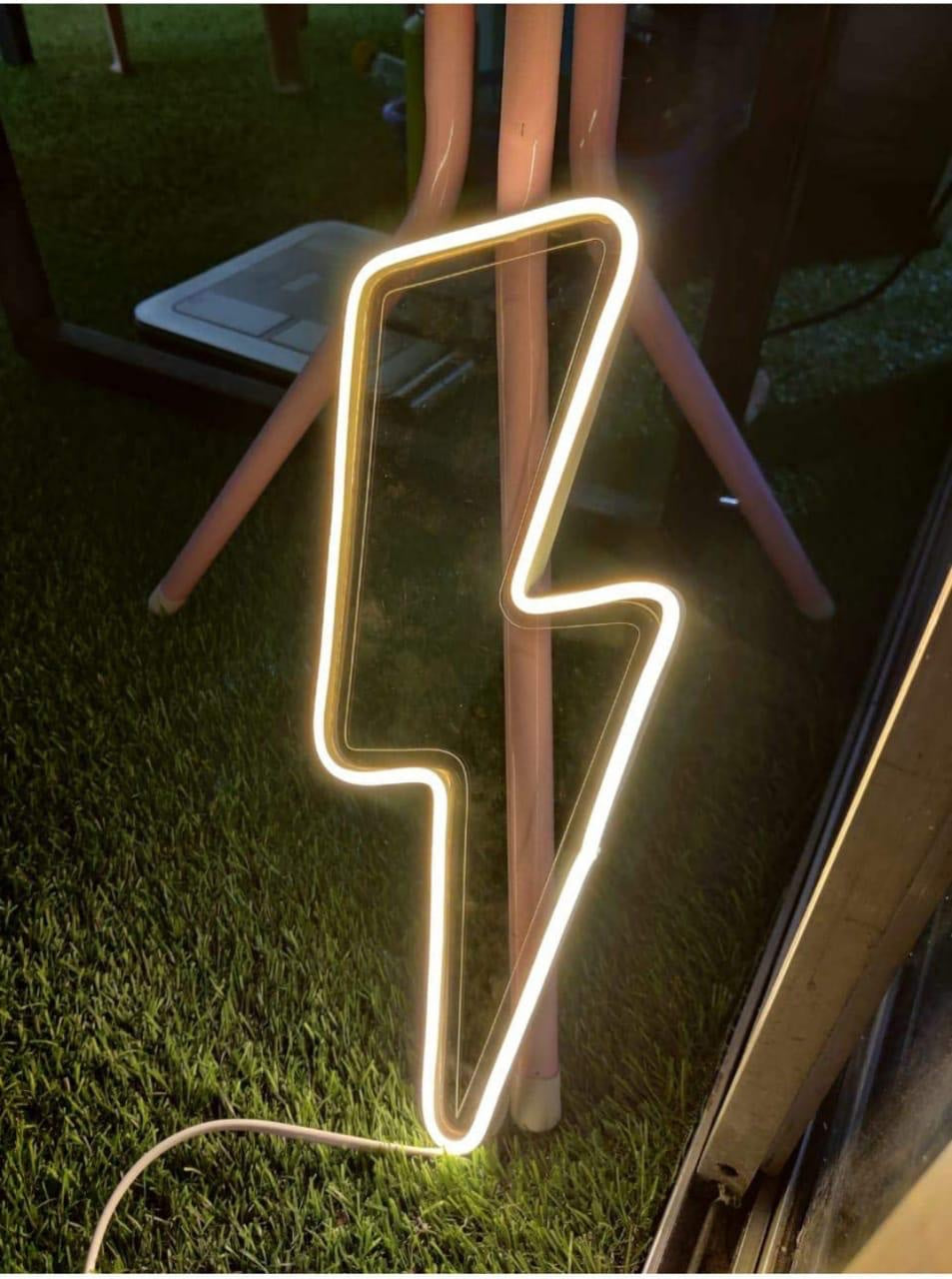 lightning-bolt-neon-sign